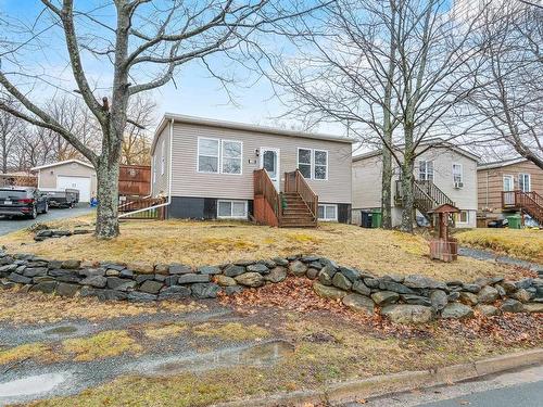 11 A&B Provost Street  Dartmouth, NS B2W 1B5