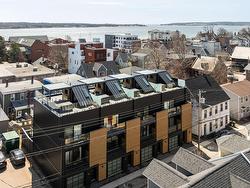 64 Dorchester Street Charlottetown, PE C1A 1C7