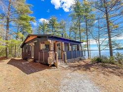 251 Harris Drive Middle New Cornwall, NS B0J 2E0