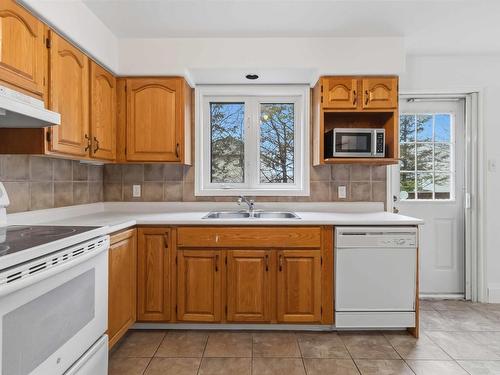 34 Wembley Place, Clayton Park, NS 