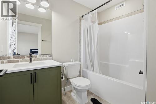 4600 Ferndale Crescent, Regina, SK - Indoor Photo Showing Bathroom