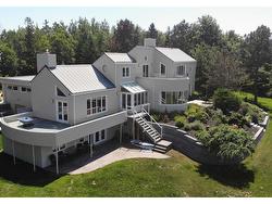 28 Battery Point Drive Stratford, PE C1B 2K8