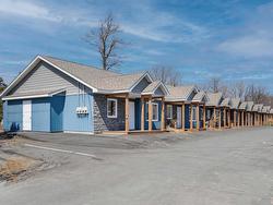 6-18 Ariss Gate Hammonds Plains, NS B4B 2M1