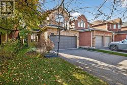 540 GREIG CIRCLE Newmarket, ON L3Y 8S6