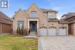 281 ANGUS GLEN BOULEVARD  Markham, ON L6C 0L4