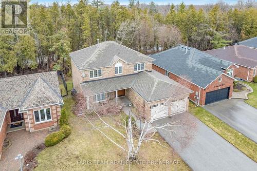 28 BAYSHORE BOULEVARD  Barrie, ON L4N 9R5