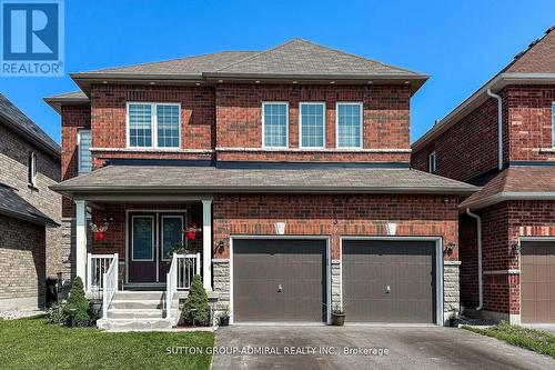 3 CYPRESS POINT STREET  Barrie, ON L4N 5S4