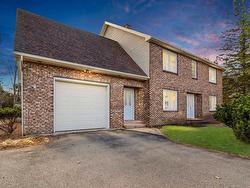 14 Eagle Drive Valley, NS B6L 2C5