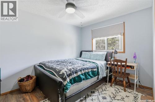 122 Forrester Road, Saskatoon, SK - Indoor Photo Showing Bedroom