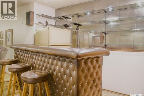 802 7Th Street E, Saskatoon, SK - Indoor