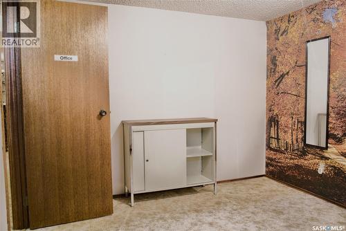 802 7Th Street E, Saskatoon, SK - Indoor Photo Showing Other Room
