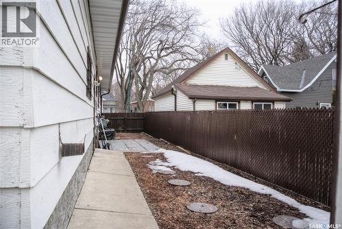 802 7Th Street E, Saskatoon, SK - Outdoor
