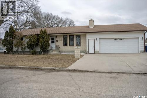 802 7Th Street E, Saskatoon, SK - Outdoor