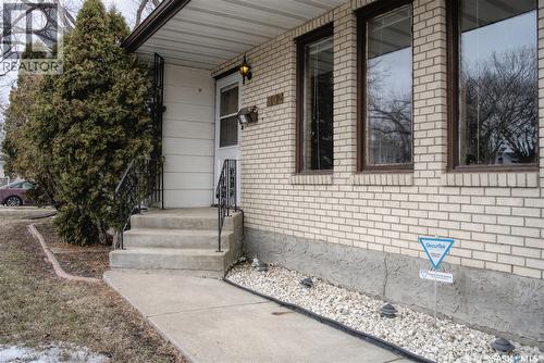 802 7Th Street E, Saskatoon, SK - Outdoor