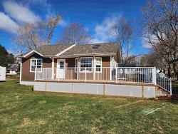 4 STIRLINGS Lane Meadowbank, PE C0A 1H1