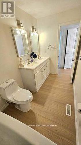 2529 Trondheim Crescent, Mississauga, ON - Indoor Photo Showing Bathroom