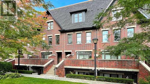 59 - 140 BROADVIEW AVENUE  Toronto, ON M4M 0A8