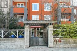 101 - 2371 QUEEN STREET E Toronto, ON M4E 1H2