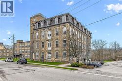 140 WEST RIVER Street Unit# 405 Paris, ON N3L 3E2