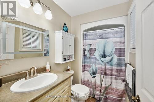 14 Algonquin Avenue, Brighton, ON - Indoor Photo Showing Bathroom