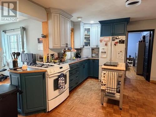 76 Huron Ave, Blind River, ON - Indoor Photo Showing Kitchen