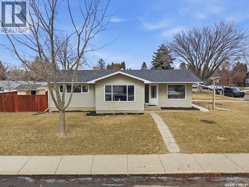 56 Welker Crescent, Saskatoon, SK - Outdoor