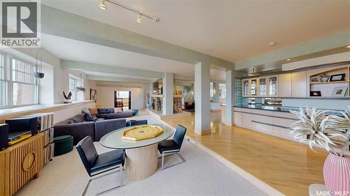 400 1150 Rose Street, Regina, SK - Indoor Photo Showing Dining Room