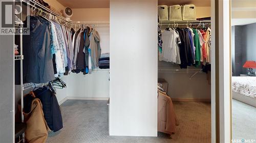 400 1150 Rose Street, Regina, SK - Indoor With Storage