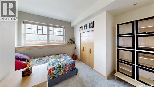 400 1150 Rose Street, Regina, SK - Indoor Photo Showing Bedroom