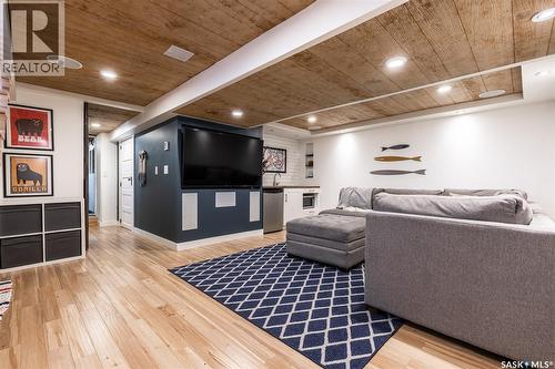 215 27Th Street W, Saskatoon, SK - Indoor Photo Showing Basement