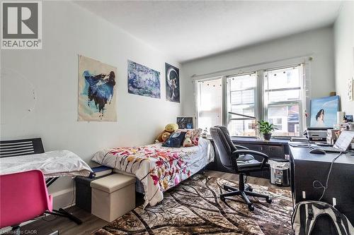 133 Albert Street, Waterloo, ON - Indoor Photo Showing Bedroom