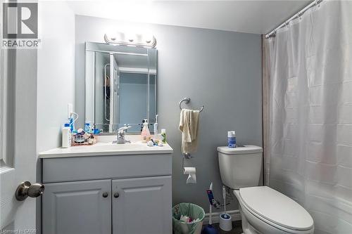 133 Albert Street, Waterloo, ON - Indoor Photo Showing Bathroom