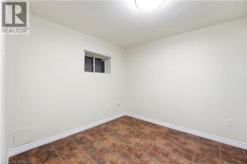 87 Ralgreen Crescent, Kitchener, ON - Indoor Photo Showing Other Room