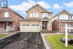 91 TYSONVILLE CIRCLE  Brampton, ON L7A 4B2