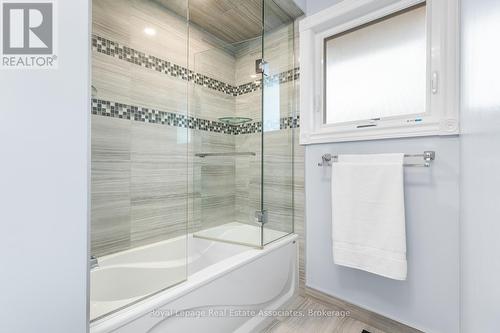 176 Daphne Avenue, Mississauga, ON - Indoor Photo Showing Bathroom