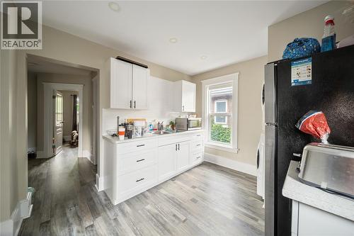 116 Cameron Street, Sarnia, ON - Indoor
