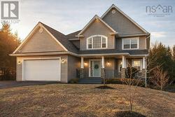 35 Falcourt Run  Upper Tantallon, NS B3Z 0G1