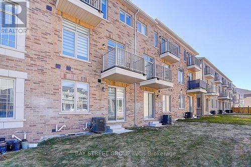 34 Phillipsen Way, Markham, ON - Outdoor