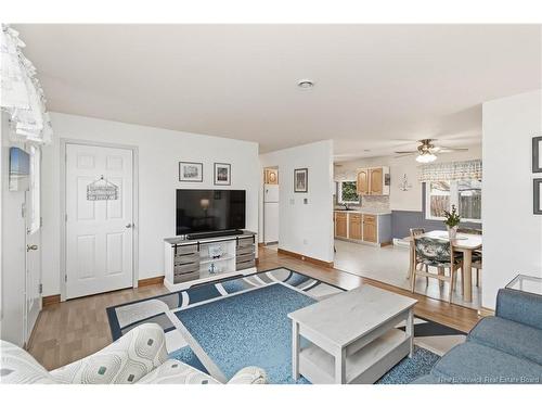 90 Pasadena Dr, Moncton, NB 