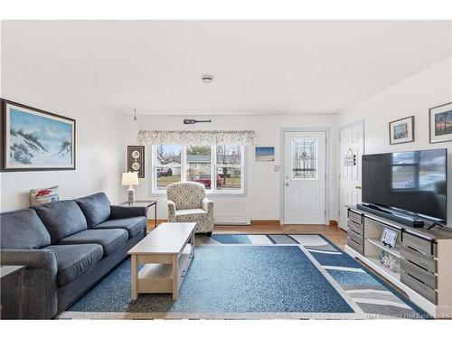 90 Pasadena Dr, Moncton, NB 