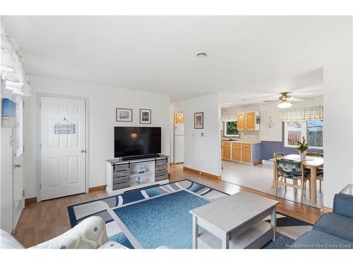 90 Pasadena Dr, Moncton, NB 