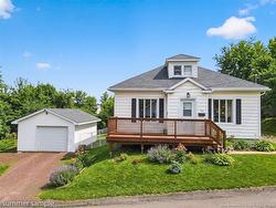 122 Hillview AVE Riverview, NB E1B 1M2