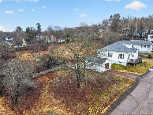 122 Hillview Ave, Riverview, NB 