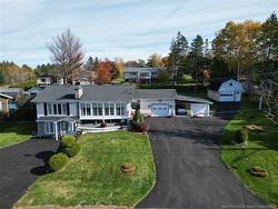 198 Bellevue ST Grand Falls, NB E3Y 1C2