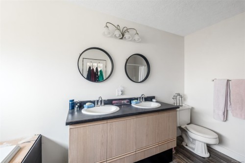 1480 Tatlo Rd, Crofton, BC 