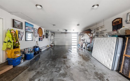 1480 Tatlo Rd, Crofton, BC 