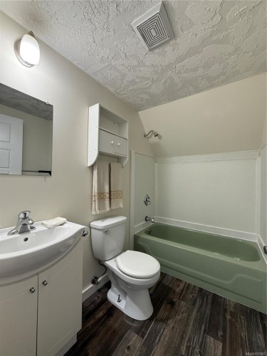 1480 Tatlo Rd, Crofton, BC 