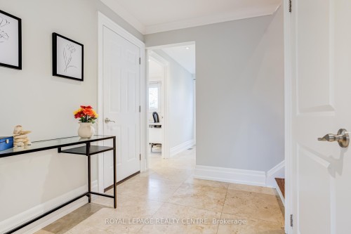 2590 Bromsgrove Road, Mississauga, ON - Indoor Photo Showing Other Room