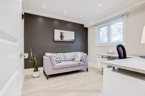 2590 Bromsgrove Road, Mississauga, ON - Indoor Photo Showing Office