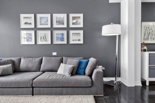 190 East'S Corners Boulevard, Vaughan, ON - Indoor